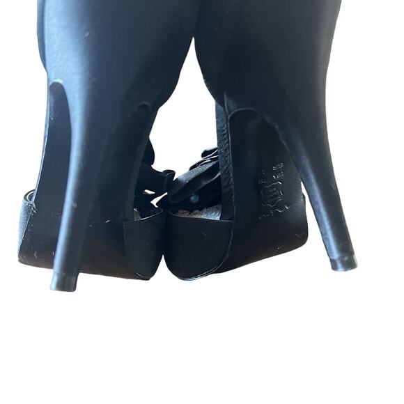 Nina Black Satin Ruffled Stiletto Peep Toe Pumps WMNS SZ 7 Perfect Holiday Shoe - Picture 7 of 7